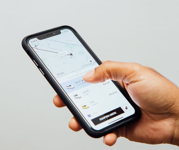 Uber drivers considered as employees in France, court rules